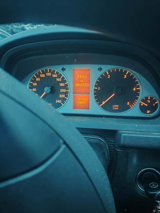 Vand Mercedes B180 cdi