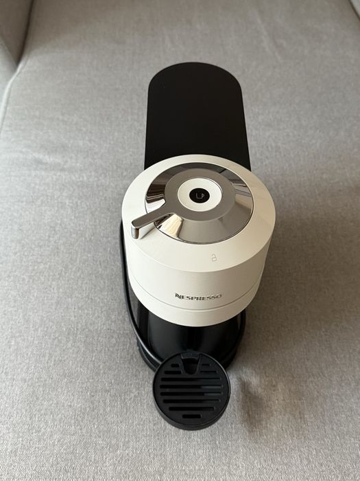 Nespresso Vertuo Next - White/Black