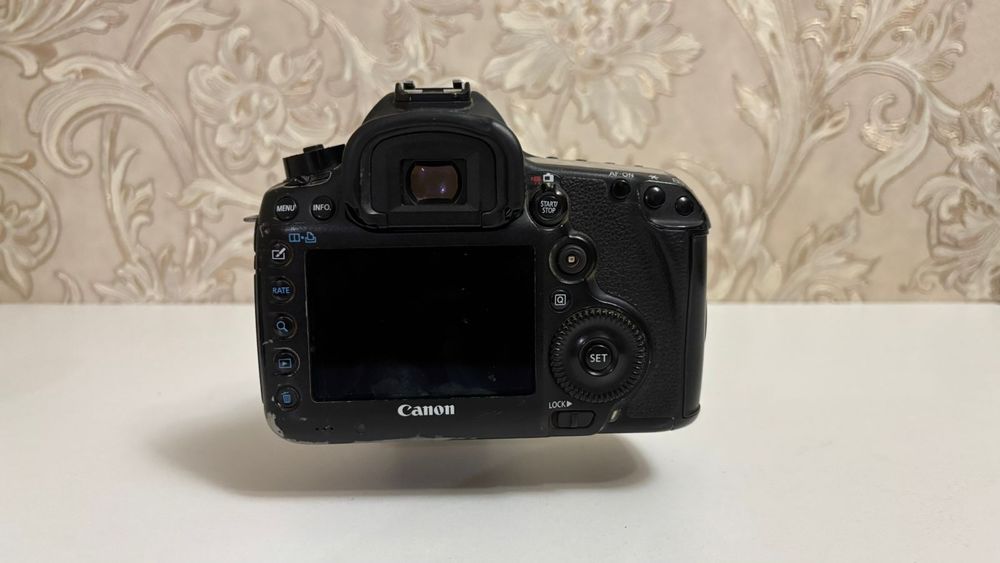 Фотоаппарат CANON