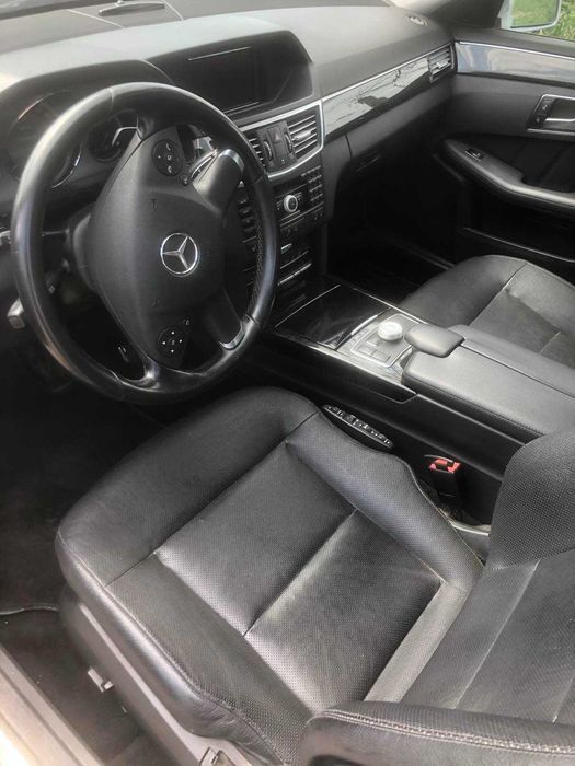 Mercedes Benz e 350 4matik