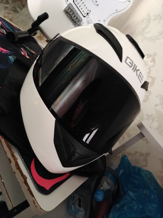 Мотошлем Gike  .