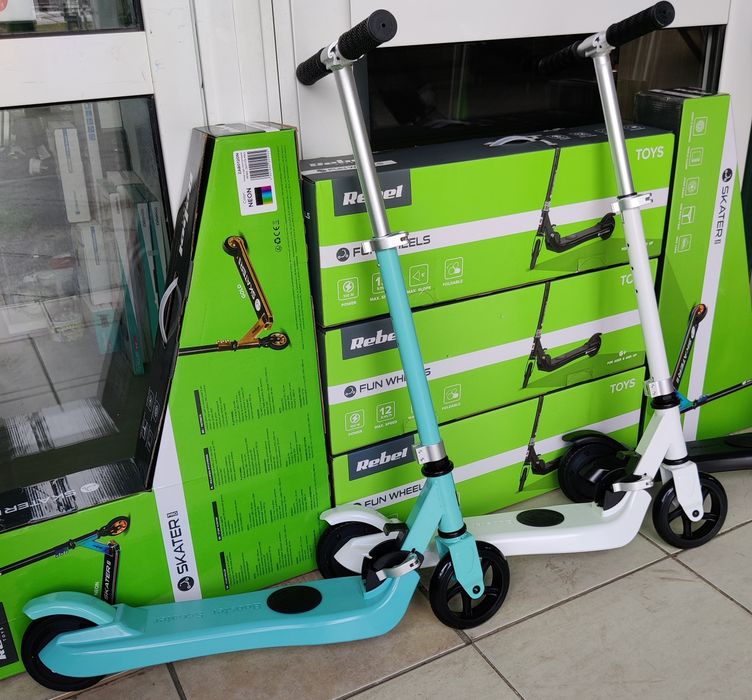 Trotinete Electrice pentru Copii si pentru Adulti - Deluxe Electric