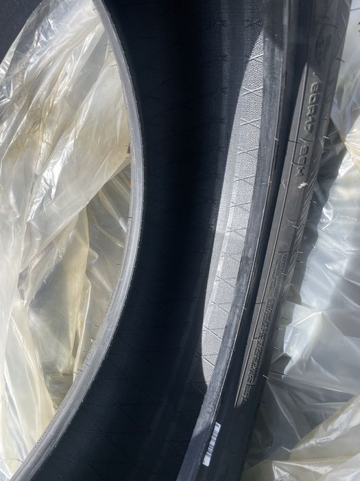 Anvelope Goodyear 215/60R17