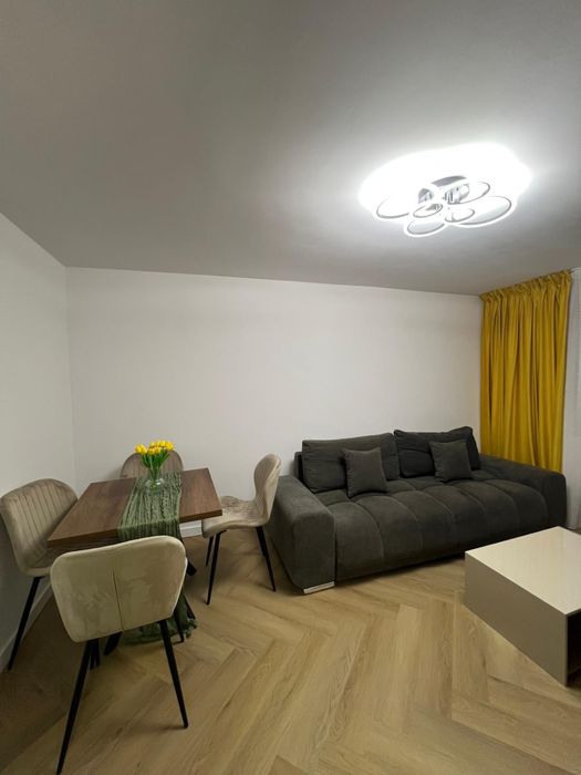 Vand apartament 2 camere decomandat, Lujerului.