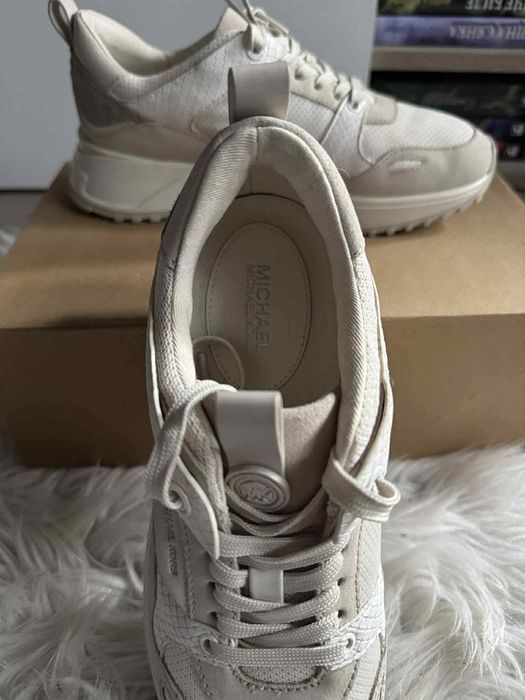 Дамски Маратонки MICHAEL KORS модел THEO