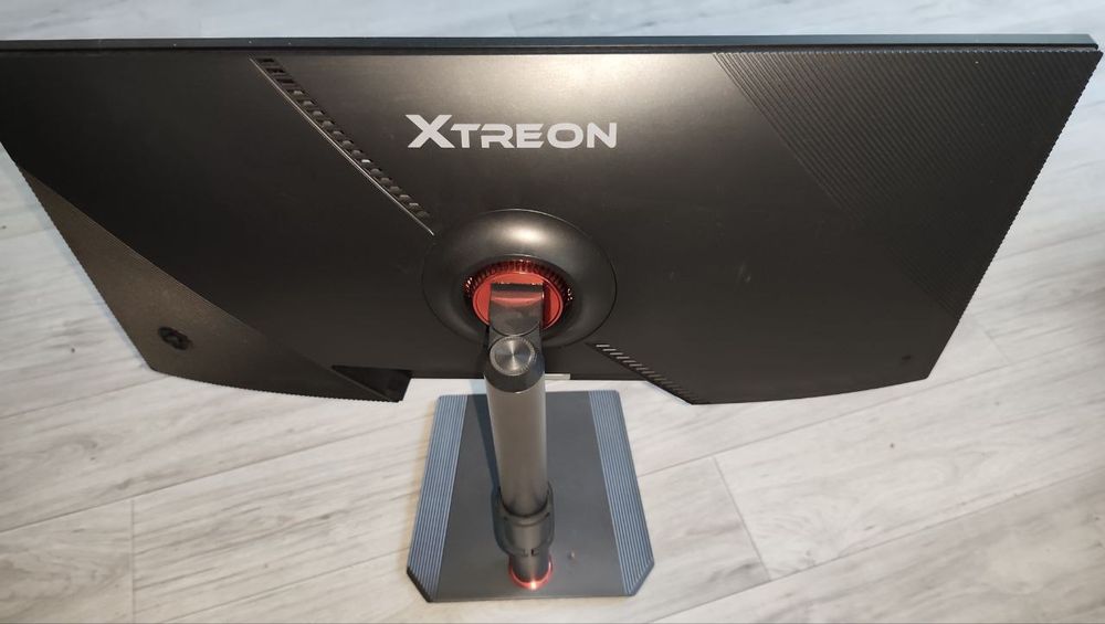 Монитор Xtreon..