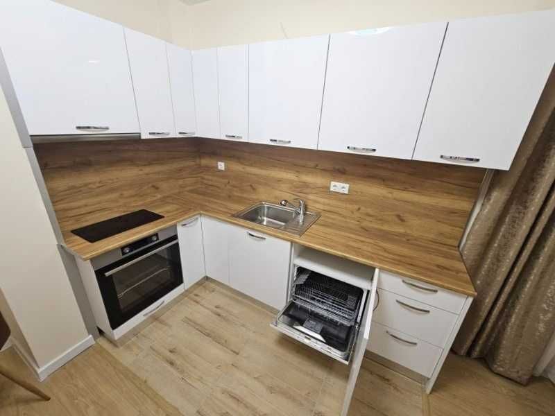 Дава се под наем Двустаен апартамент в София, Надежда 2 - 68 кв.м за 484.5 € - Снимка #1