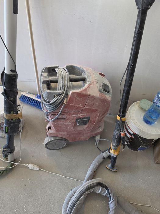 Жираф Mirka ,Festool planex.Прахосмуксчка Hilti  vc40 uа