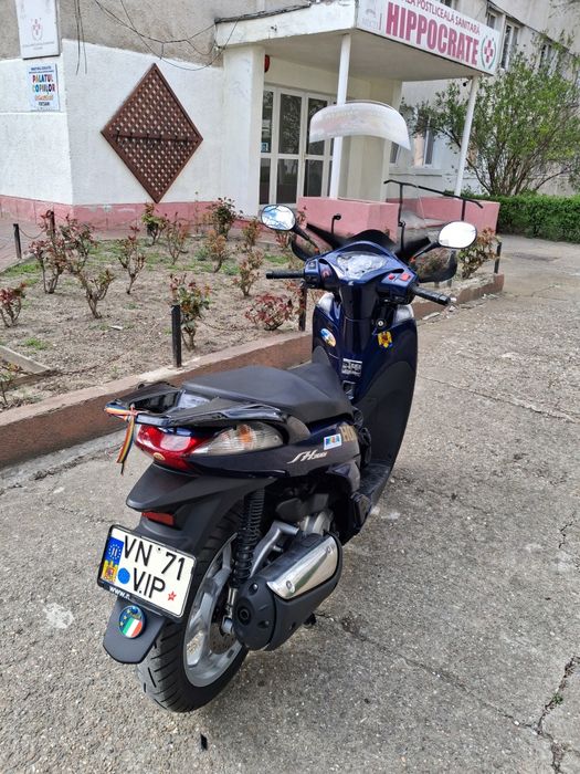 Vând scuter Honda Sh 300 2009