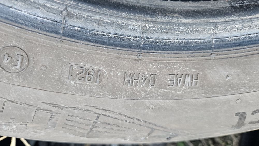 2бр гуми 195 65 15 дот 21 континентал