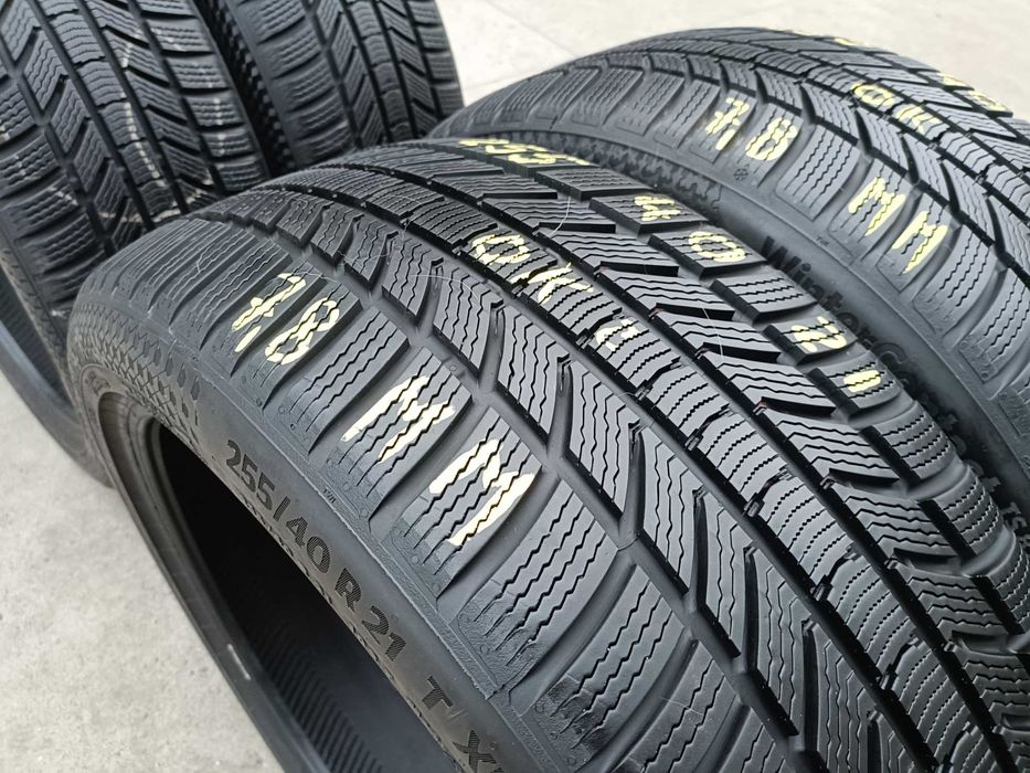 Set 4 anvelope iarna 235 45 21 cu 255 40 21 continental wintercontact TS 870P