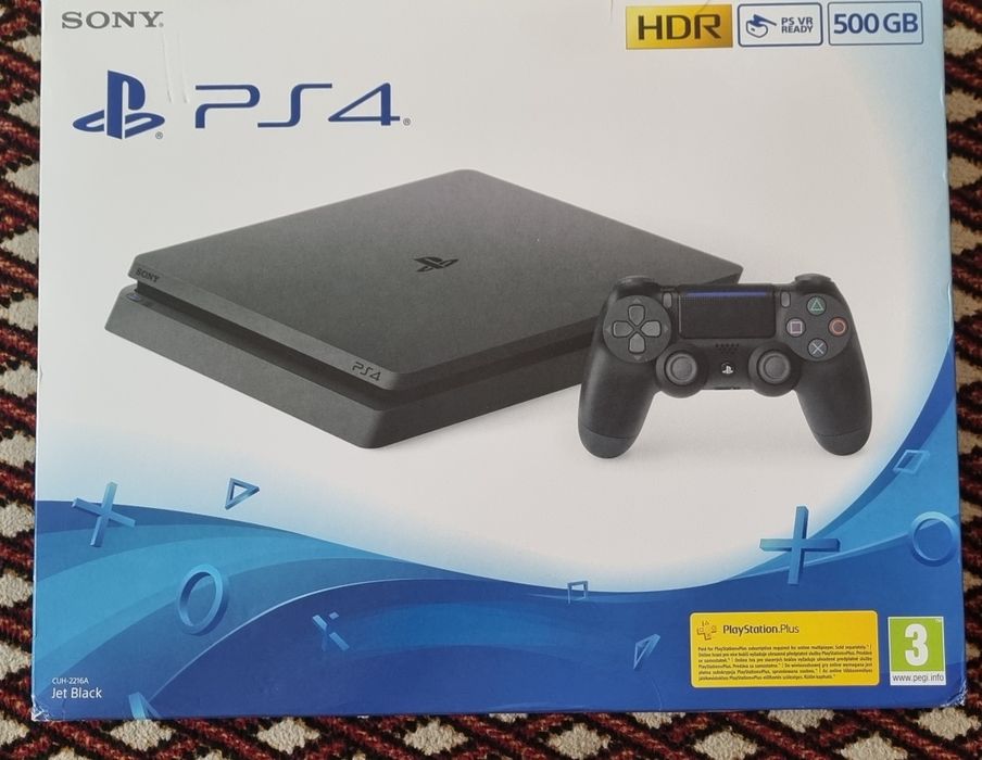 Play Station 4 slim