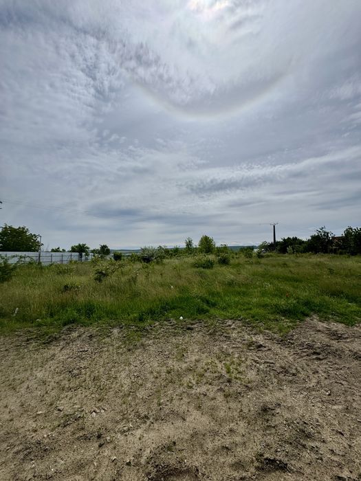 Teren 11.165 mp zona Pacea (lângă Combustibilul/Castillio) – 3400 mp intravilan, utilități la limita de proprietate(gaz,apa,curent electric),13.5 e/mp