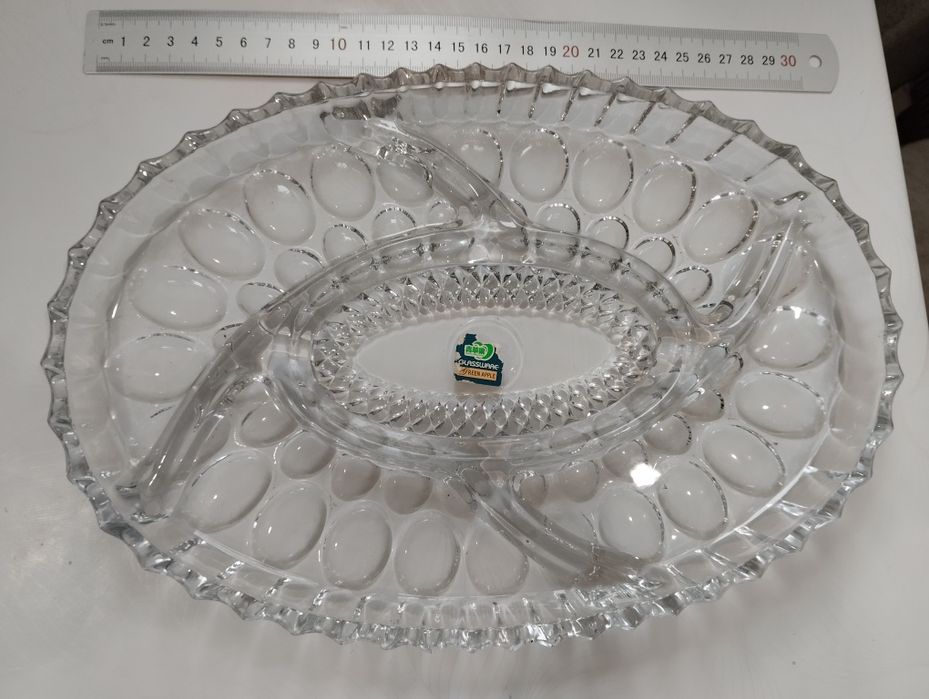 Кофейные чашки, тарелки и т.д