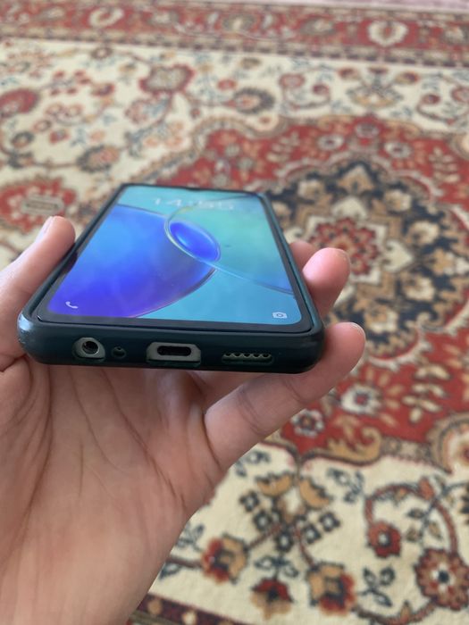 Vivo Y27s продаю