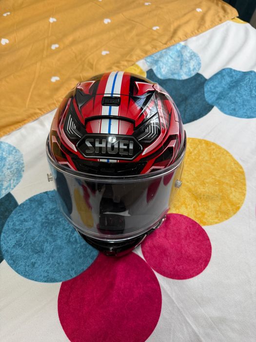 Vând cască moto shoei x-spirit 3 aerodyne