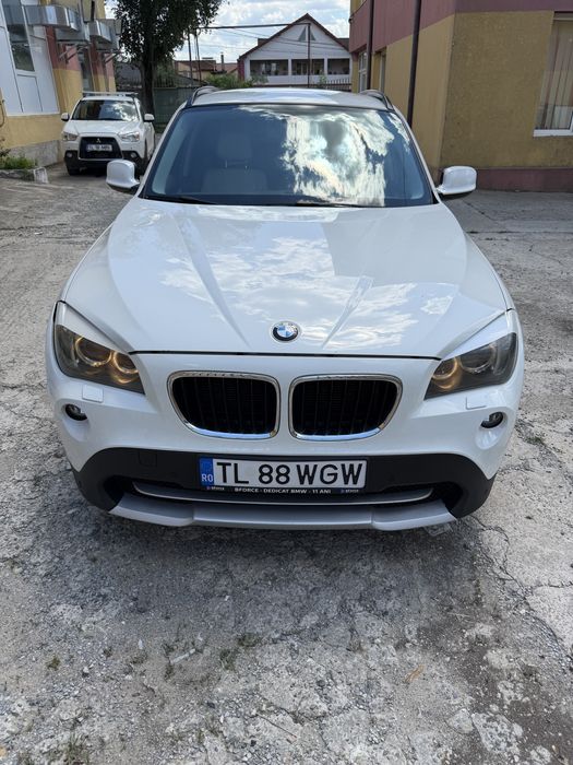 BMW X1 2011