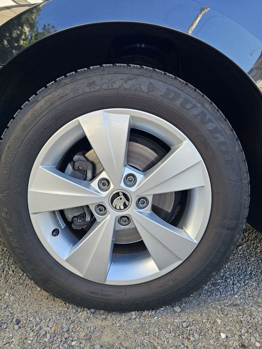 Set Jante Aliaj Originale Skoda Ilias R16 (5x112) + Anvelope Iarnă Dunlop 205/60 R16