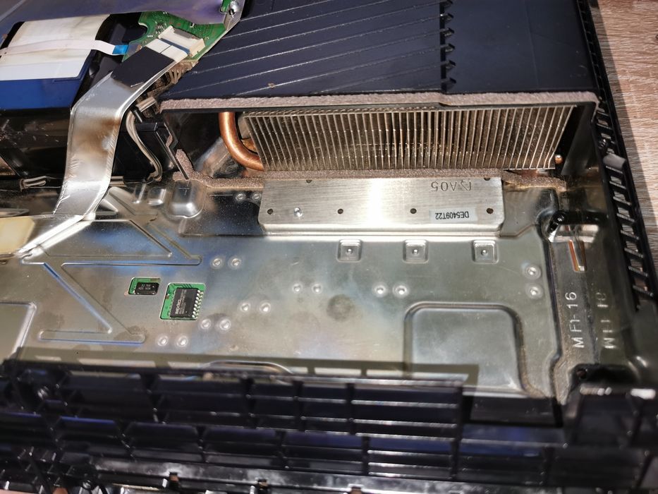 Curatare, schimbare pasta, modare console ( PS3, PS4)