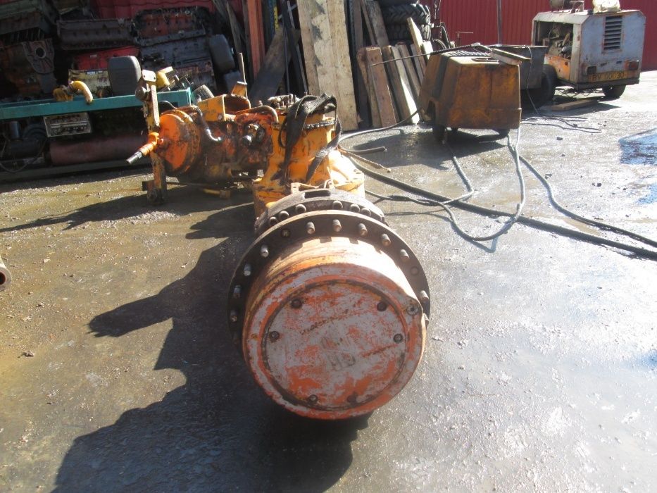 Axa de incarcator frontal Fiat Allis FR 220