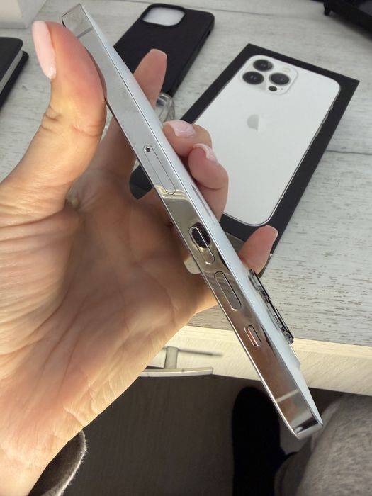 Iphone 13 Pro in perfecta stare