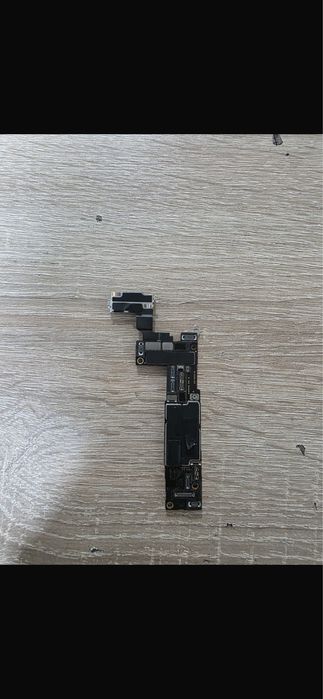 Placa de baza iphone 15 cu face id