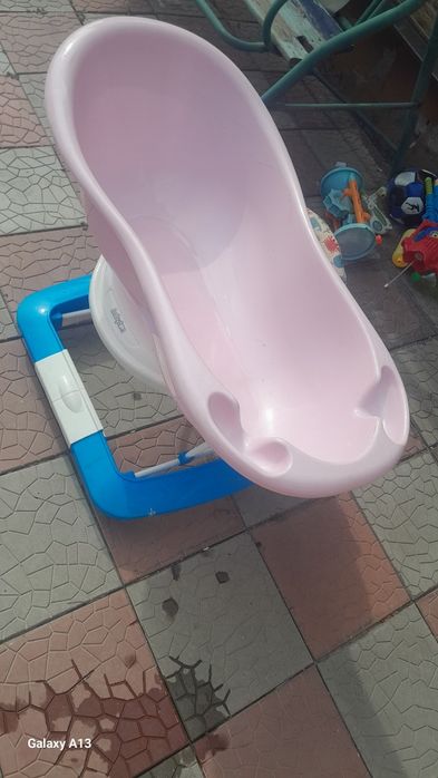 Отдам бесплатно детские вещи