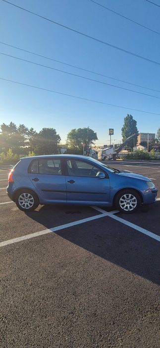 Golf 5 2005, 1500 euro negociabil