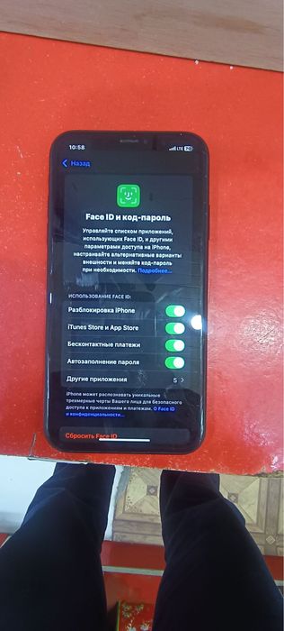 Iphone xr hamasi zavatsikoy amerika yomks 78%