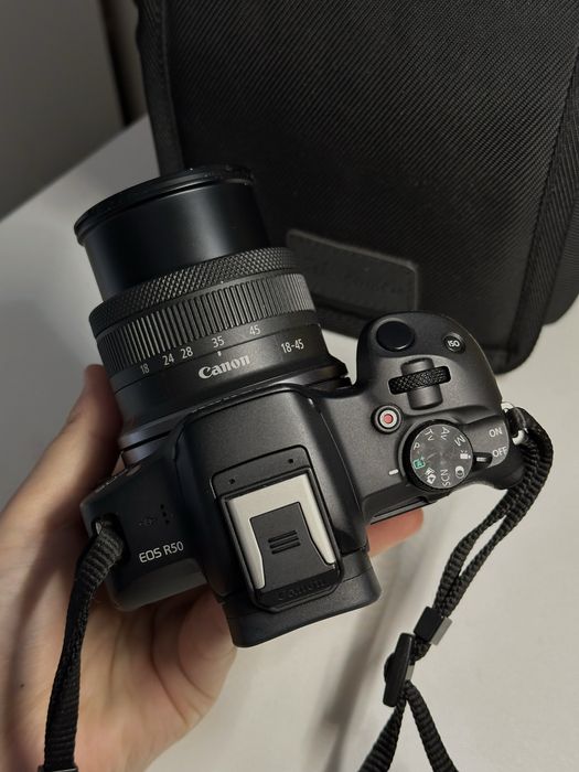 Фотокамера Canon EOS R50 Content Creator Kit черный