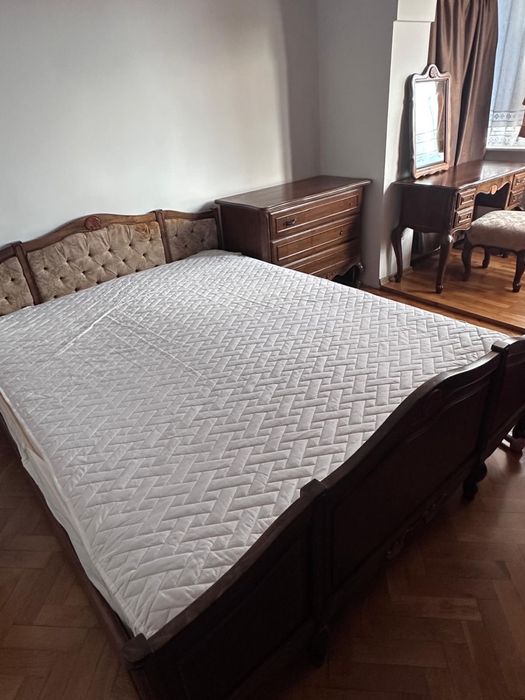 Dormitor complet lemn