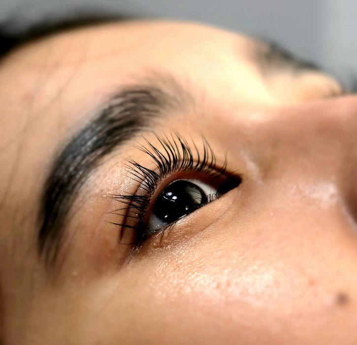 Ламинирование ресниц и бровей. Перманентный макияж губ,  бровей