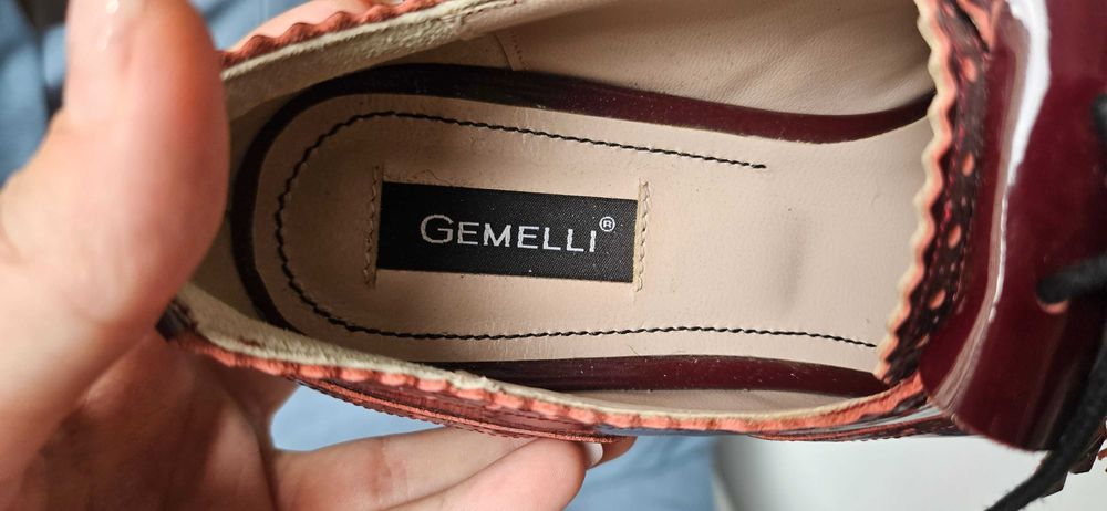 Pantofi Loafers culoare bordo cu ciucure decorativ, piele naturala, 37