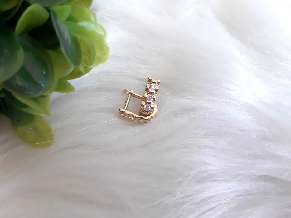Cercei aur 14 k, 2.41 gr, NOI in cutiuta eleganta, bebe fetite femei
