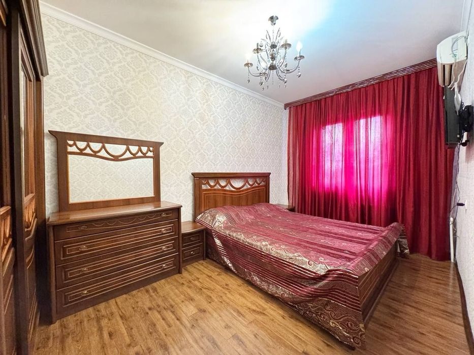 Срочно Продаётся Эльбек 2/9/9 ремоно хороший с мебелью техникой !