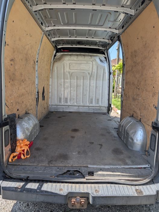 Renault Master III L2H2