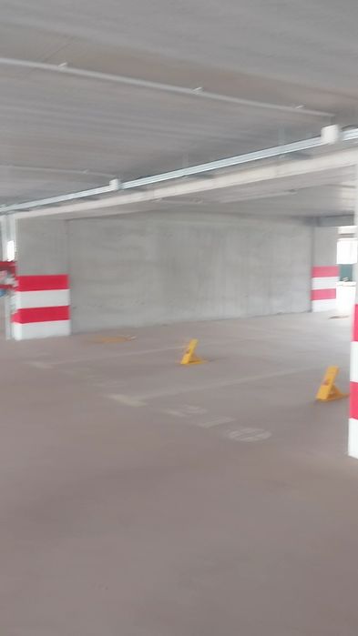 Inchiriez loc de Parcare pe termen lung  în Top City Brașov