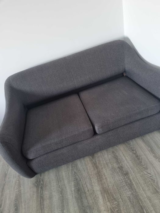 Canapea 2 locuri extensibila