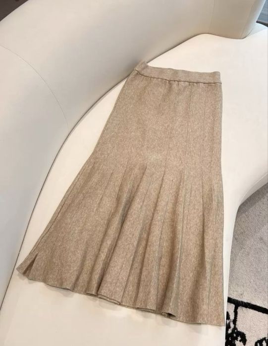 Продам юбки женские