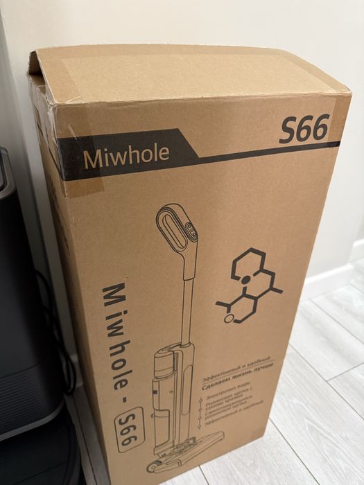 Моющий вертикальный пылесос