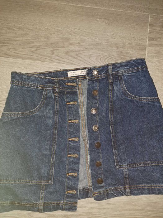 fusta blugi Stradivarius