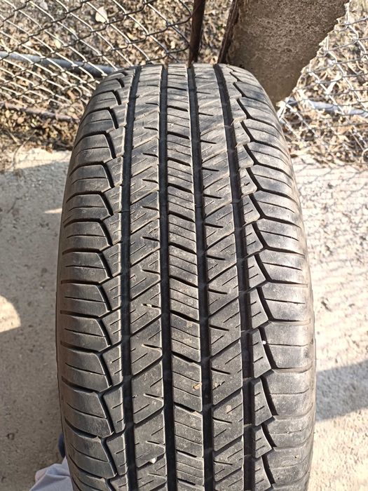 Anvelope vara Toyota RAV4