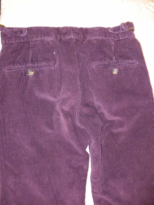 Мъжки джинси Ben Sherman от средно едро кадифе.Размер 28.