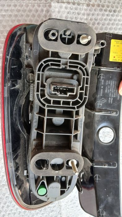 Фонарь Renault Duster Рено Дастер