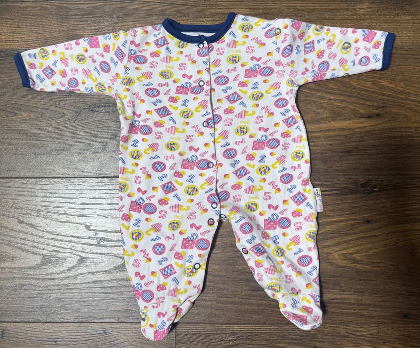 Бебешки бодита 0-3 месеца - всички за 10 евро