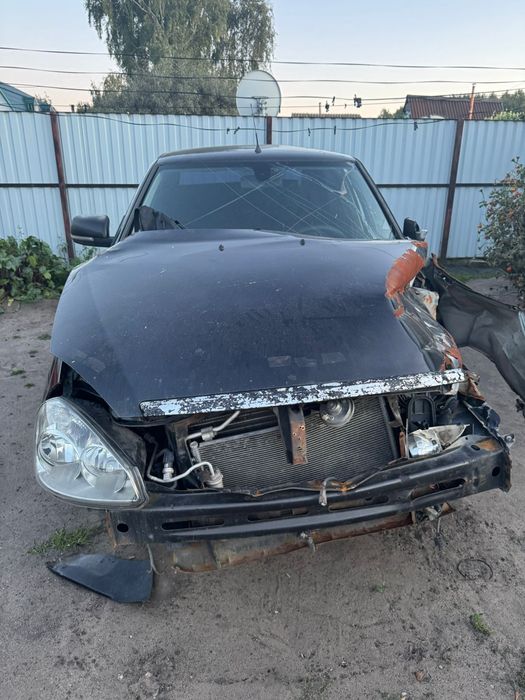 Продам Ладу Приору после дтп