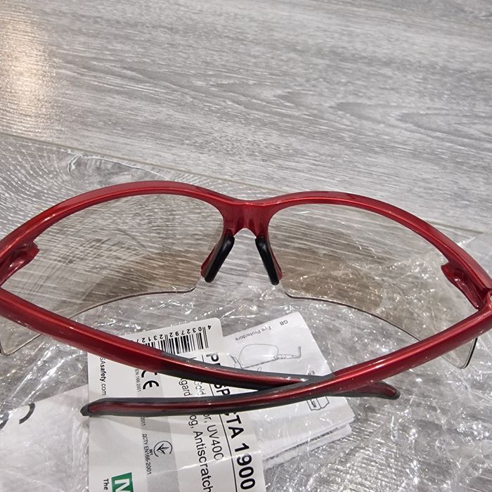 Продам очки защитные