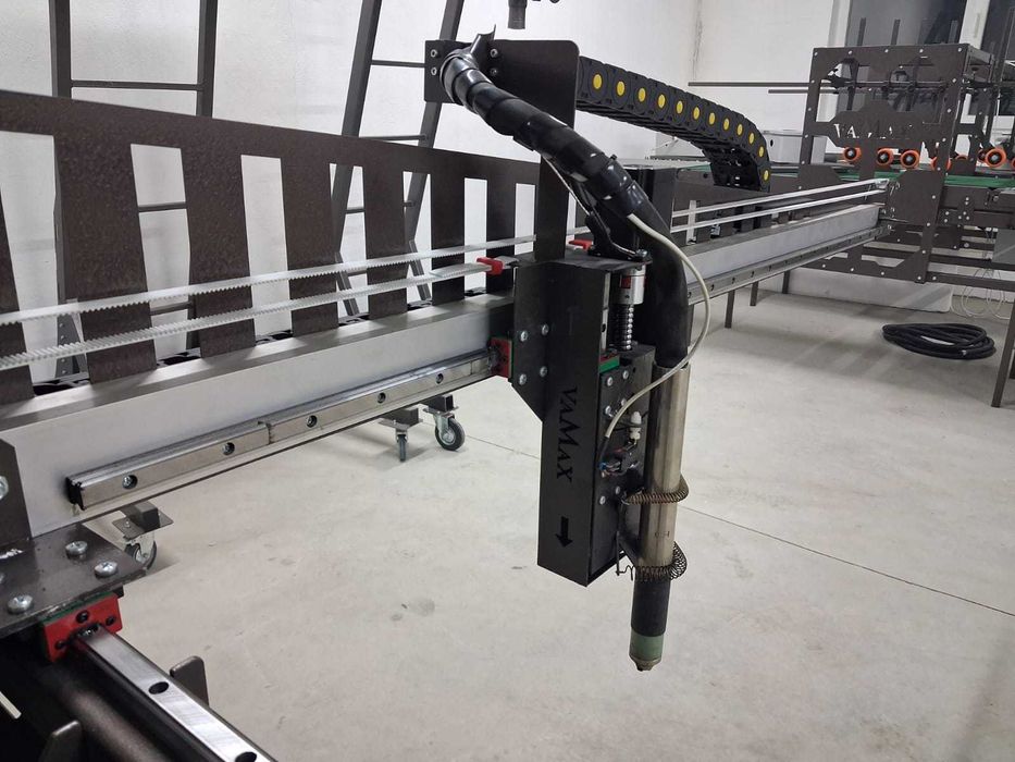 CNC Plasmă.Tăietor cu plasmă CNC 100A cut