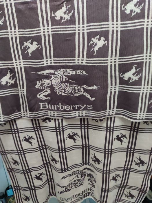 оригинален винтидж шал burberrys