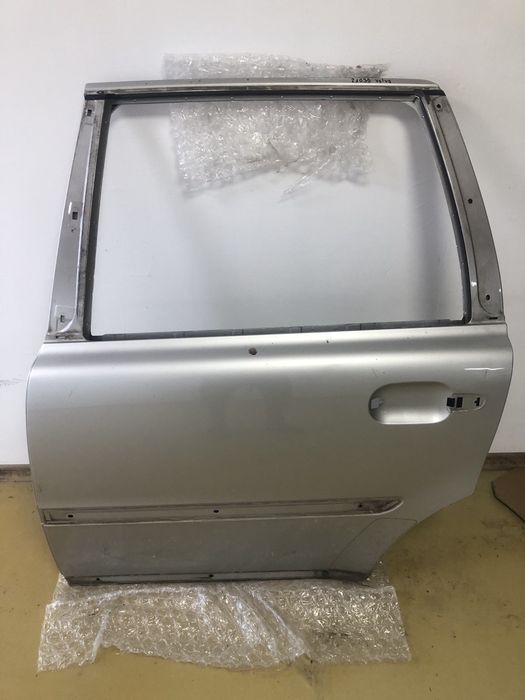 Задна лява врата Volvo xc90 мк1